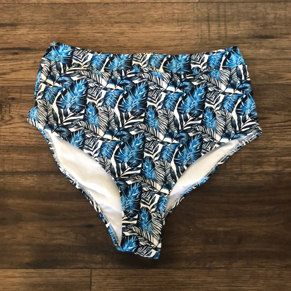 CUPSHE Blue & White Printed High Waist Bottom